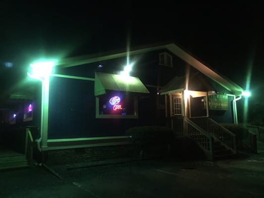 WOLF TRACK INN BAR & GRILL - 11 Reviews - 1807 Old Parsonage Rd