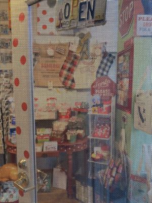 Tiddle E. Winks Vintage 5 & Dime by null