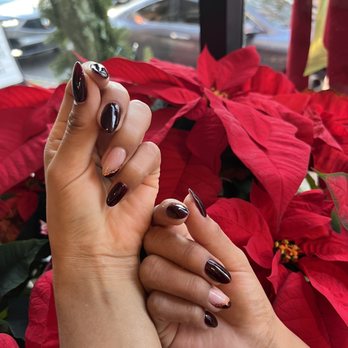 Imperial Nails - Christmas Themed Nail Art - Nail Salons Near Me - Montclair, New Jersey