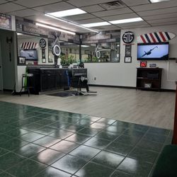 Rey's Suncoast Barbershop