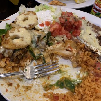 Dos Amigos - Pollo poblano add grilled pineapple! - Mexican Near Me - Milford, Ohio