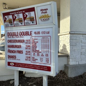 In-N-Out Burger - Burgers Near Me - Lone Tree, Colorado