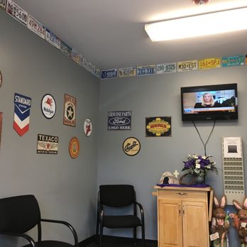 AURH Home Office CAR Shop Worship Buddha Statue Exorcise Evil Spirit Bring Good Luck Padmasambhava Guru Rinpoche Gold Buddha Statue TIANMINJIEDM (Size Kokomo\u0027s \u0027God\u0027s Garage\u0027 helps with auto repairs - YouTube