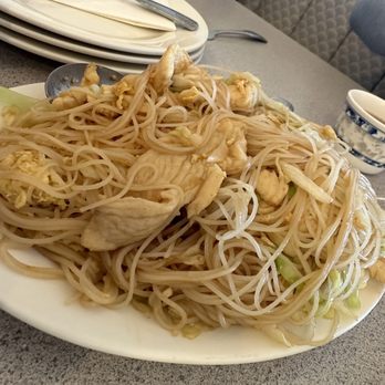 Taste of China - GF chicken and rice noodles - Chinese Near Me - Gilbert, Arizona Taste of China - GF chicken and rice noodles - Chinese Near Me - Gilbert, Arizona
