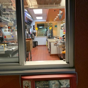 McDonald's - Drive thru window - Burgers Near Me - Coalinga, California McDonald's - Drive thru window - Burgers Near Me - Coalinga, California