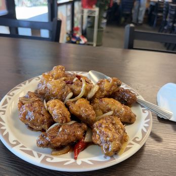 3 Star Restaurant - garlic chicken wings - Filipino Near Me - Vallejo, California