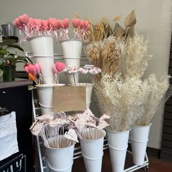 The Flower Market on 7th Street - Cute add-ins