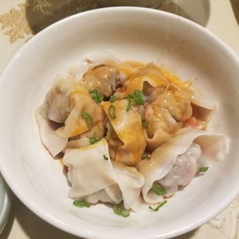 Blue Wave - D10. Pork and Vegetable Wontons in Spicy Sauce - Shanghainese Near Me - Williston Park, New York Blue Wave - D10. Pork and Vegetable Wontons in Spicy Sauce - Shanghainese Near Me - Williston Park, New York