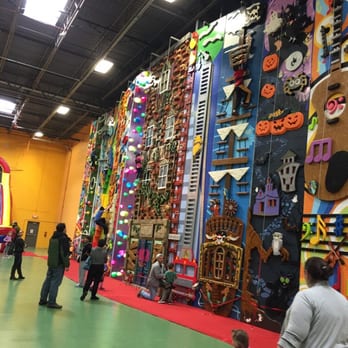 ClimbZone Laurel - Very cool idea - Climbing Near Me - Laurel, Maryland ClimbZone Laurel - Very cool idea - Climbing Near Me - Laurel, Maryland