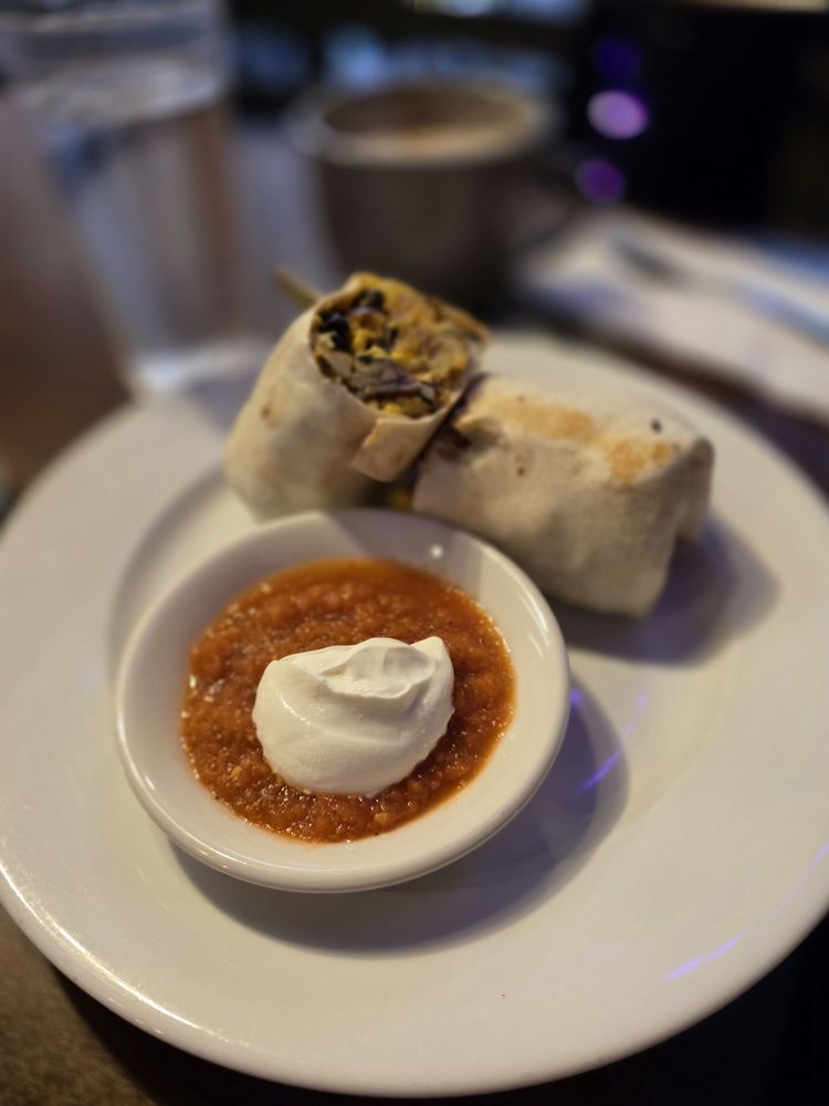 Food from The Ugly Mug Diner