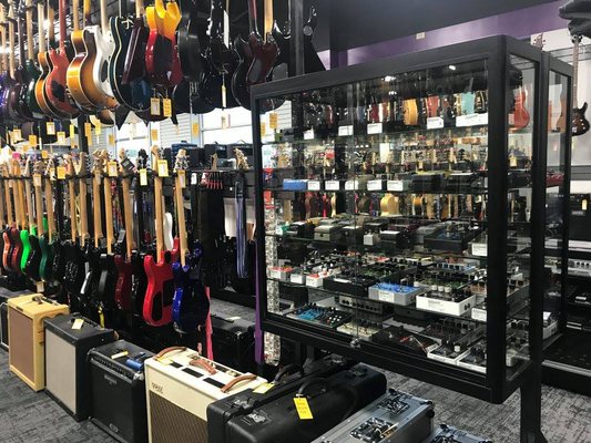 MUSIC GO ROUND - Updated March 2026 - 35 Photos & 43 Reviews - 7425 W ...