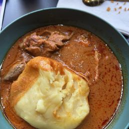 Fufu Groundnut (Peanut) Soup with Fufu (vegan)