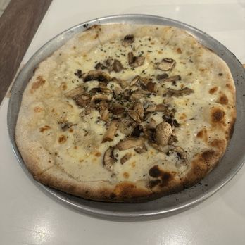 Monkeypod Kitchen - Hamakua Wild Mushroom & Truffle Oil - New American Near Me - Lahaina, Hawaii