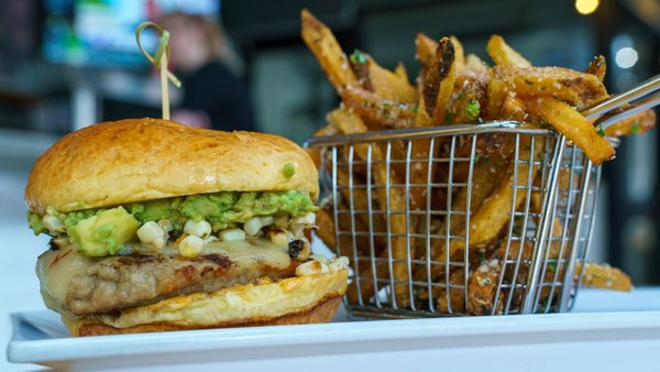 THREE NOTCH’D CRAFT KITCHEN AND BREWERY - ROANOKE - 229 Photos & 110
