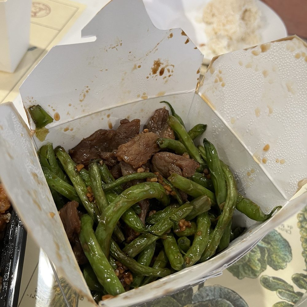 Yummy City - Beef with string beans - Chinese Near Me - New York, New York