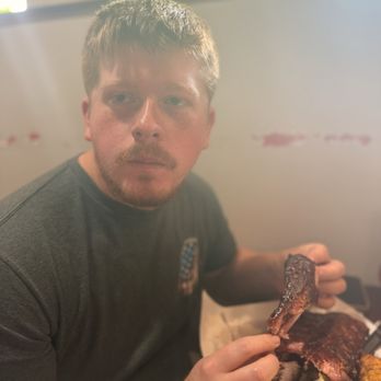 Pappy's Smokehouse - This is Matt's face after taking a bite of the ribs. He was speechless. - Barbeque Near Me - Saint Louis, Missouri Pappy's Smokehouse - This is Matt's face after taking a bite of the ribs. He was speechless. - Barbeque Near Me - Saint Louis, Missouri
