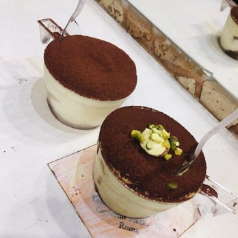 Two Sizes - Coffee Tiramisu + Pistachio Tiramisu - Desserts Near Me - Rome, RM Two Sizes - Coffee Tiramisu + Pistachio Tiramisu - Desserts Near Me - Rome, RM