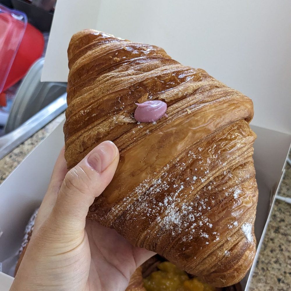 Le Beau - Patisserie/Cake Shop Near Me - Toronto, Ontario