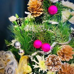 Belles And Blossoms Florist - Florist Christmas flower arrangement