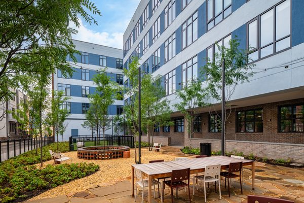 Fishtown Urby Apartments by null