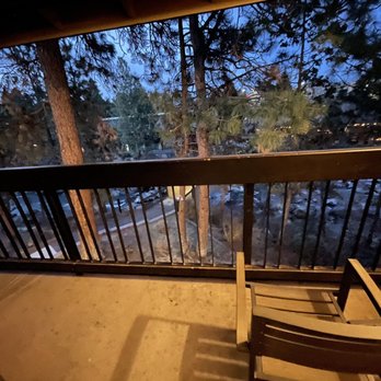 Riverhouse Lodge - Private patio/deck off room - Hotels Near Me - Bend, Oregon Riverhouse Lodge - Private patio/deck off room - Hotels Near Me - Bend, Oregon