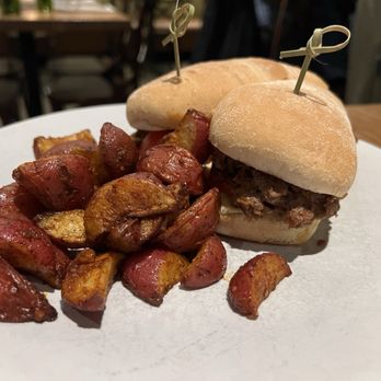 Fresko - Shaved Ribeye Steak Sandwich* - New American Near Me - Des Moines, Iowa