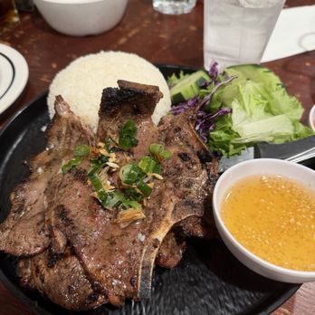 Rainier Restaurant - Pork Chop with Broken Rice - Vietnamese Near Me - Seattle, Washington