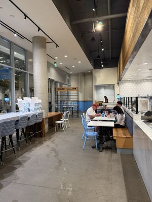 Mendocino Farms by null