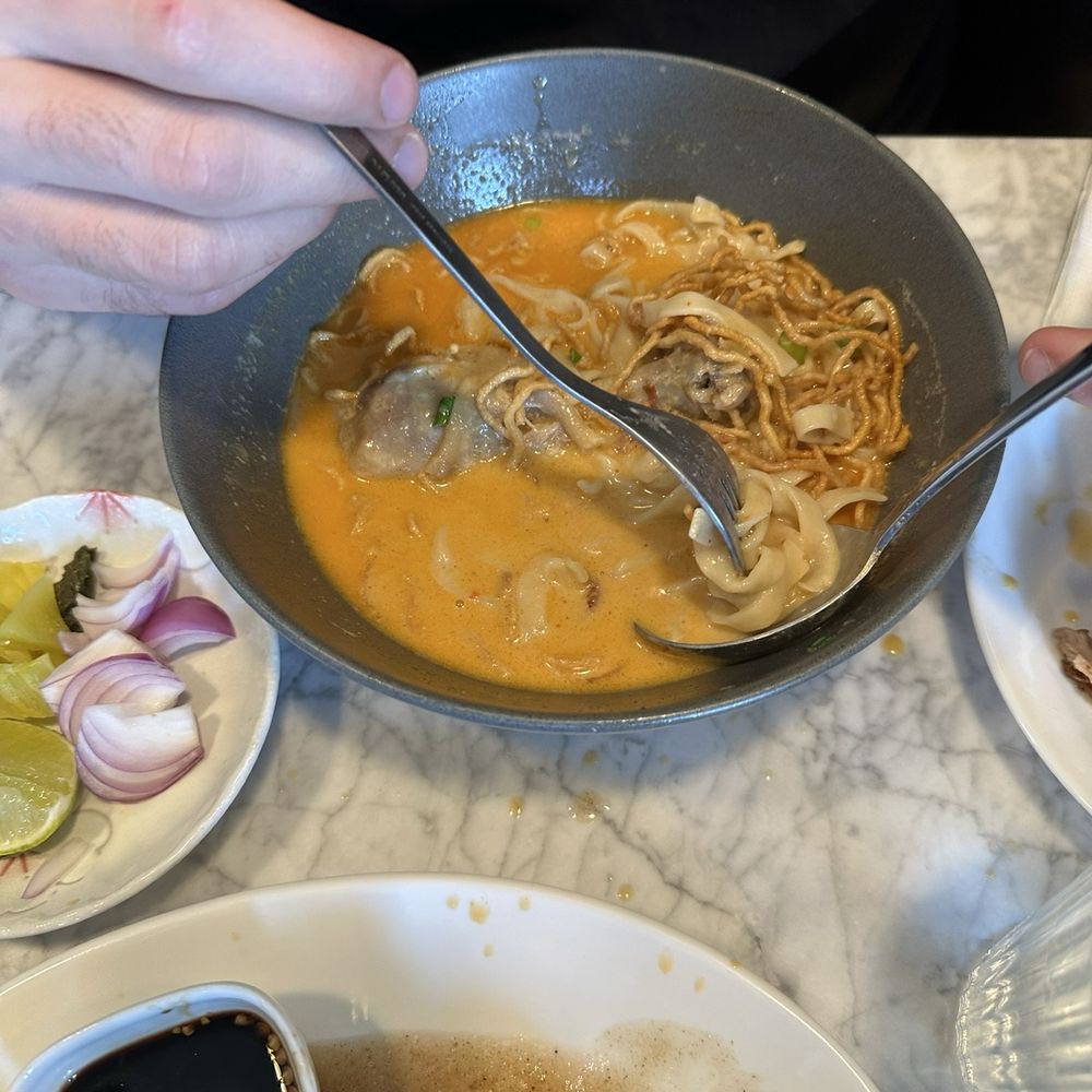 curry noodle soup curry noodle soup
