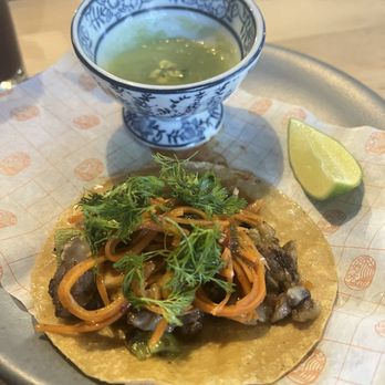 Nudo Negro - Tacos de cabeza - Mexican Near Me - México, D.F., DIF Nudo Negro - Tacos de cabeza - Mexican Near Me - México, D.F., DIF