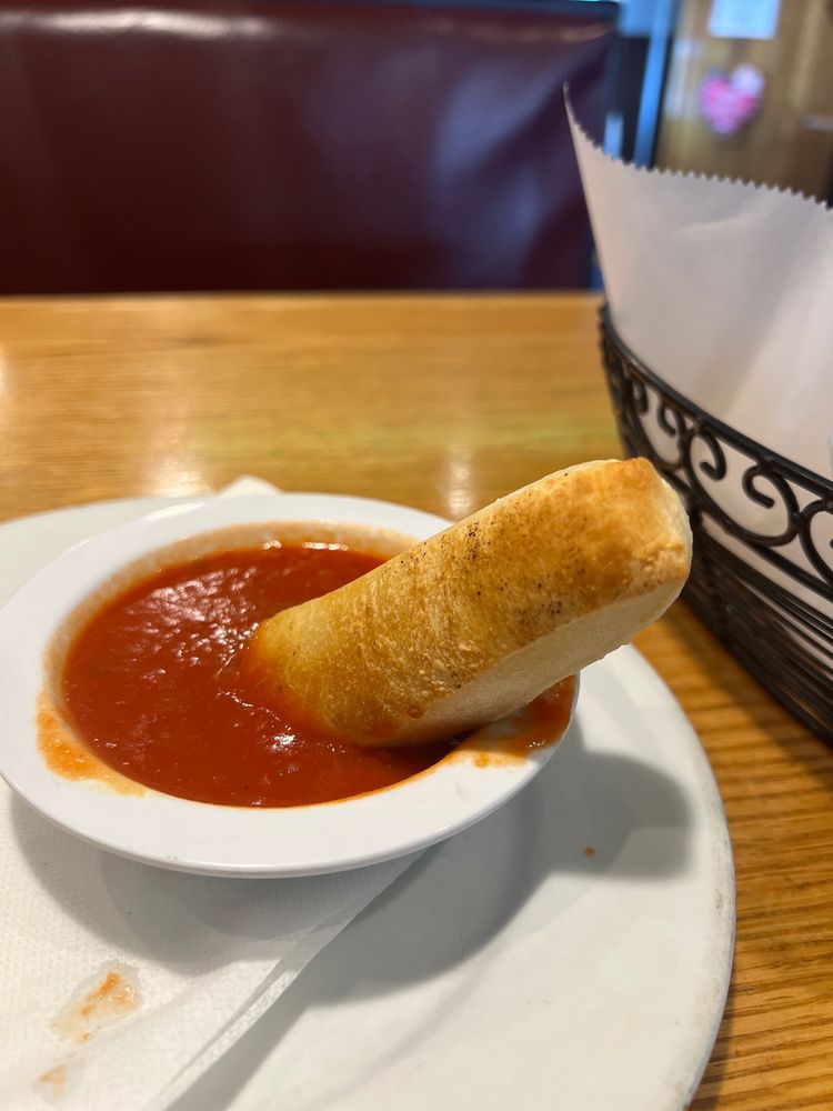 GONDOLIER ITALIAN RESTAURANT AND PIZZA Updated October 2024 59