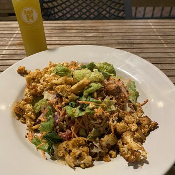 Fruits & Roots Juice Bar + Vegan Cafe - Buffalo cauliflower salad, delicious! - Vegan Near Me - Stuart, Florida Fruits & Roots Juice Bar + Vegan Cafe - Buffalo cauliflower salad, delicious! - Vegan Near Me - Stuart, Florida