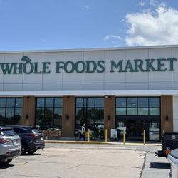 Whole Foods Market - Parking lot view of front entrance