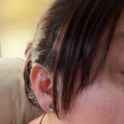 Solace Nail Spa - Alexandria - Bangs that do not match the photo of what I asked for.