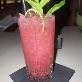 Paperfish Sushi - Dragon Cocktail - Sushi Bars Near Me - Miami, Florida