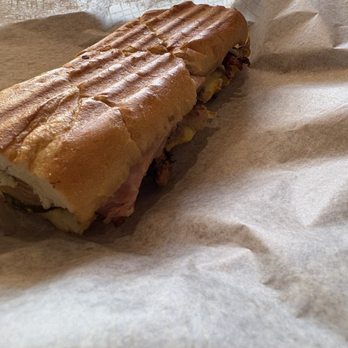 Senor Pan Cafe - Fullerton - Sandwich Cubano - Cuban Near Me - Chicago, Illinois