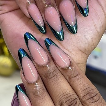 Lush Nail Bar - Nail Salons Near Me - Acworth, Georgia