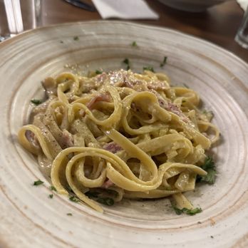Amedeo - Fettuccine Carbonara was fantastic! - Pizza Near Me - Las Vegas, Nevada Amedeo - Fettuccine Carbonara was fantastic! - Pizza Near Me - Las Vegas, Nevada