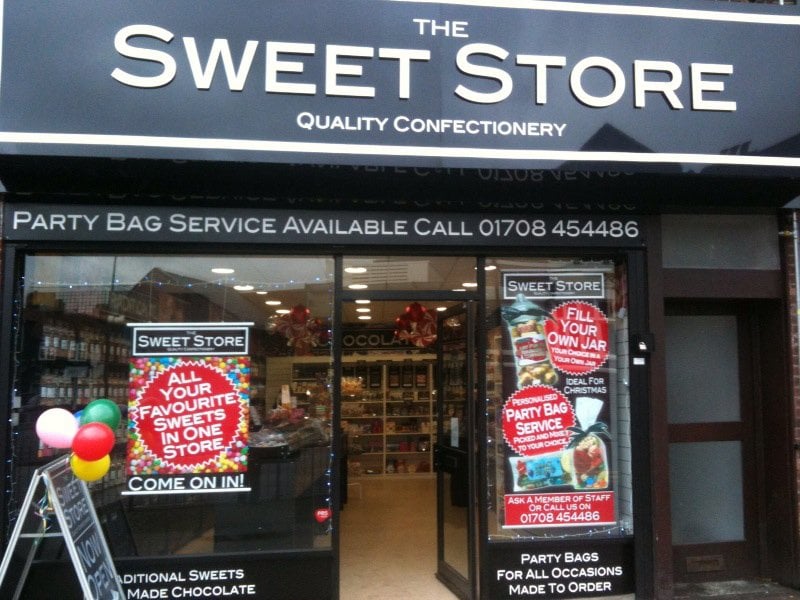 THE SWEET STORE Updated April 2024 22 Station Lane, Hornchurch