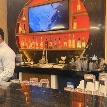 VIP - Bar - Airport Lounges Near Me - Cancún, ROO
