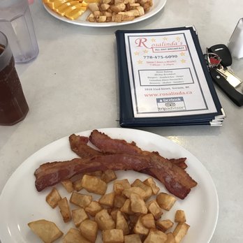 Rosalinda's - American Near Me - Vernon, British Columbia