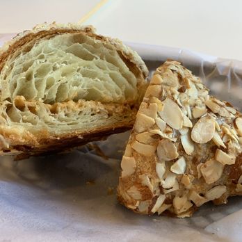 Y&H Buttery Bakery - Croissant with almonds - Bakeries Near Me - Katy, Texas Y&H Buttery Bakery - Croissant with almonds - Bakeries Near Me - Katy, Texas