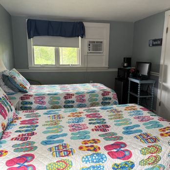 Wingaersheek Motel - Double Twin Bed Room. - Hotels Near Me - Gloucester, Massachusetts