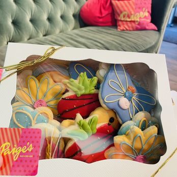 Paige's Bakehouse - Boxed Cookies: ready to go! The perfect gift for new neighbors! - Bakeries Near Me - Round Rock, Texas Paige's Bakehouse - Boxed Cookies: ready to go! The perfect gift for new neighbors! - Bakeries Near Me - Round Rock, Texas