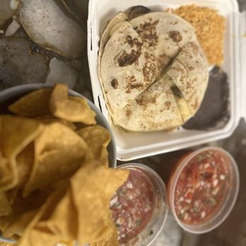 Cafe Sol Azteca - This is Steak Quesadilla and it came with salsa and chips Included in  the price of the meal . - Mexican Near Me - Newton, Massachusetts