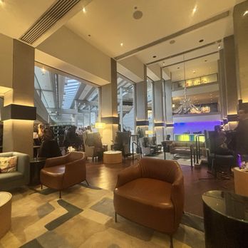 Hotel Murano - Bar lounge area - Hotels Near Me - Tacoma, Washington
