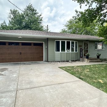 Raynor Door Co., Inc of the Quad Cities - After raynor door - Garage Door Services Near Me - Davenport, Iowa Raynor Door Co., Inc of the Quad Cities - After raynor door - Garage Door Services Near Me - Davenport, Iowa