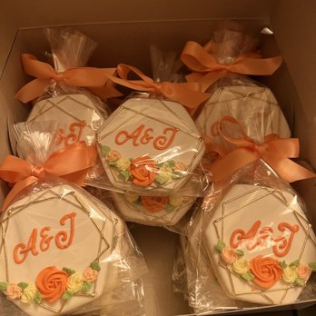 Mimi's Cookies - Bridal shower cookie - Bakeries Near Me - Waldwick, New Jersey