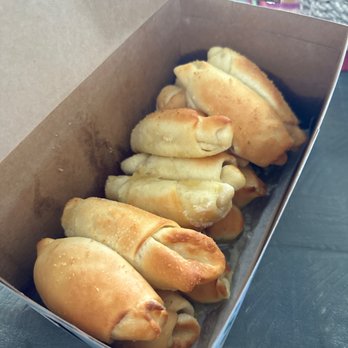 Starbread Bakery - Senorita Bread 11/2022 - Bakeries Near Me - Chula Vista, California