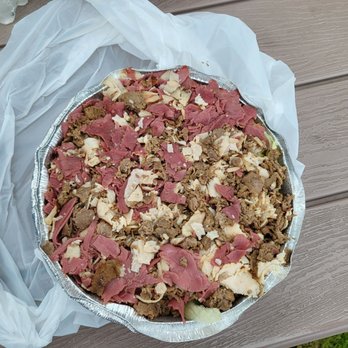 Leo's Steak Shop - Custom salad with corned beef, turkey, and steak - Sandwiches Near Me - Folcroft, Pennsylvania Leo's Steak Shop - Custom salad with corned beef, turkey, and steak - Sandwiches Near Me - Folcroft, Pennsylvania